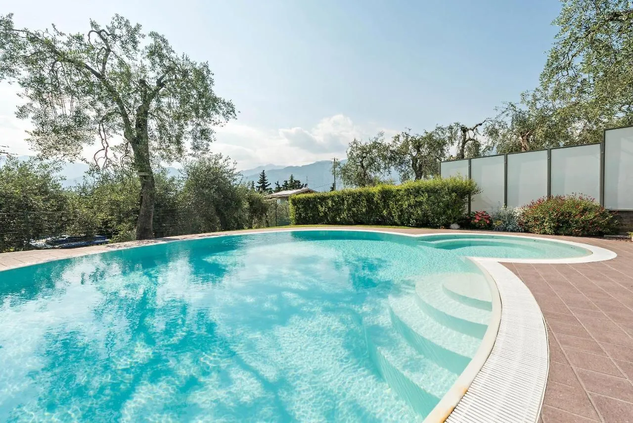 Da Costanza Olivi Apartmán Malcesine