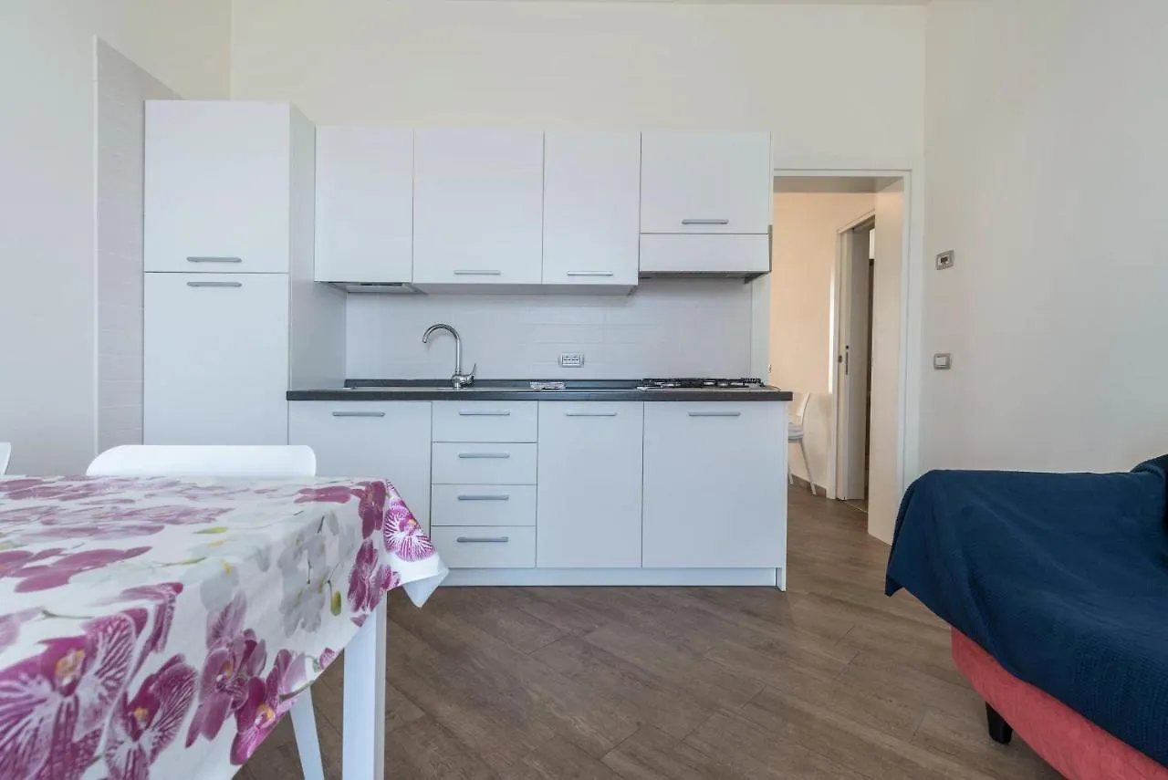 Apartment Da Costanza Olivi Italy